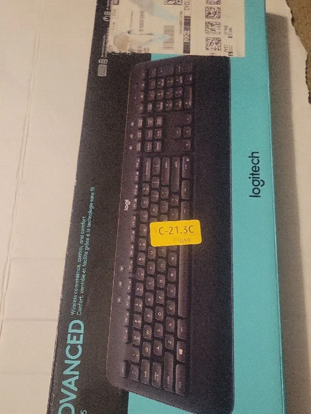 Logitech Advanced Wireless Full-Size Keyboard — Black